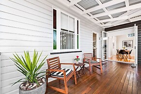 Bluestone Cottages - The Shop