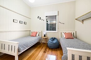 Bluestone Cottages - The Shop