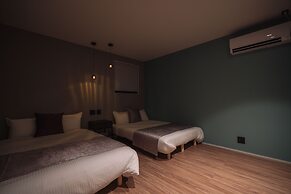 Urban Villa Resort ALOHI