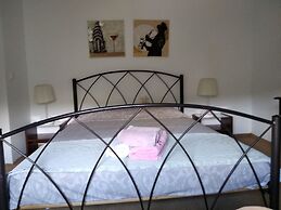 Villa Lou Corfu - Kalivioti Beach