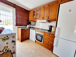 Tourist Rental Paco, Ciudad Quesada, Private Pool, Private Parking