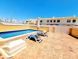 Tourist Rental Paco, Ciudad Quesada, Private Pool, Private Parking