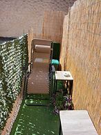 Bb Chic Room With Shared Bathroom in the City