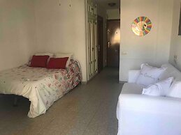 Beautiful Studio 500 Meters From the Beach