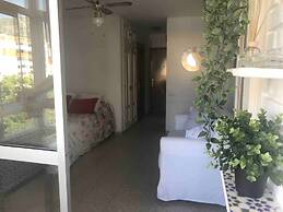 Beautiful Studio 500 Meters From the Beach