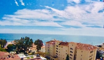 Sea Views Studio 712