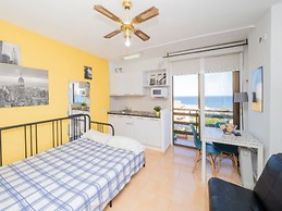 Sea Views Studio 712