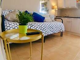 Sea Views Studio 712