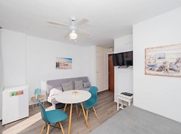 Sea Views Studio 1025