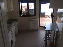 Beautiful Penthouse With Huge Terrace And Jacuzzi