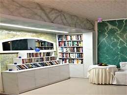 Entire Villa Full View 3 Bedrooms 3 Bathrooms 3 Kitchens