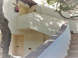 Entire Villa Full View 3 Bedrooms 3 Bathrooms 3 Kitchens