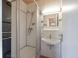 Restyled Bungalow With Dishwasher, Near Reservoir