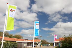 Chalet Near Callantsoog Beach