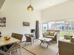 Cozy Coastal Retreat Texel