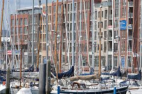 Apartment in Scheveningen by the Harbor