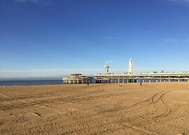 Apartment in Scheveningen by the Harbor