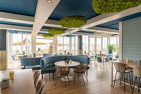 Villa by the Harbour With Sauna