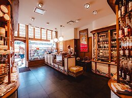 Restyled Villa Near 6 km From the Beach