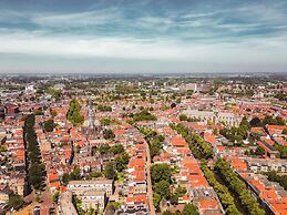 Restyled Villa Near 6 km From the Beach