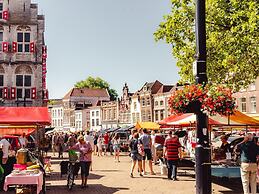 Restyled Villa Near 6 km From the Beach