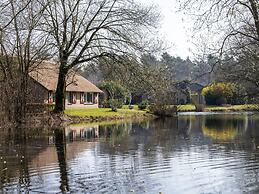 Cozy Bungalow With a Nice Sauna, 3 km. From Putten