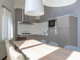 Restyled Bungalow With Pool