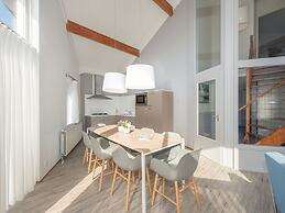 Restyled Bungalow With Pool