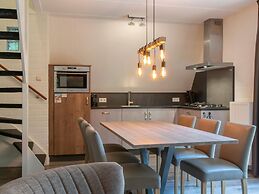 Restyled House With Dishwasher, Breda at 10 km