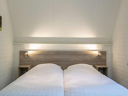 Restyled House With Dishwasher, Breda at 10 km