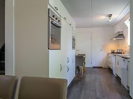 Restyled House With Wellness, Breda at Just 10 km