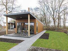 Luxurious Lodge With Airco, Located Beside a Lake