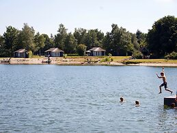 Luxurious Lodge With Airco, Located Beside a Lake