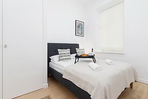 Apartment Dwernickiego Cracow by Renters