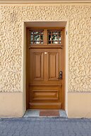 Apartment Dwernickiego Cracow by Renters