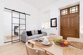 Apartment Dwernickiego Cracow by Renters