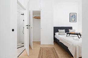 Apartment Dwernickiego Cracow by Renters