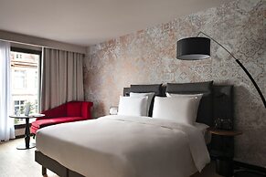 Hôtel LÉONOR the place to live