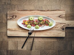 Hôtel LÉONOR the place to live