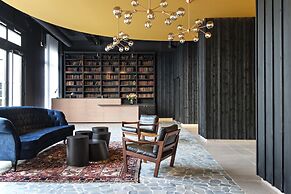 Hôtel LÉONOR the place to live