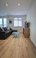 Seaside Apartment in the Heart of East Wittering Village