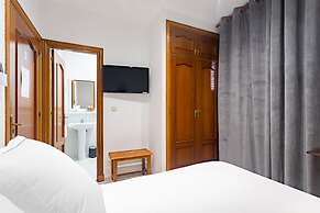 Hostal La Costa