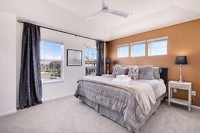 Modern & Stunning Home near Breweries and Old Town!