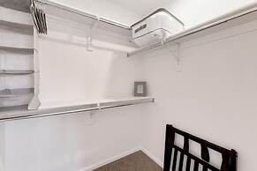 Modern & Stunning Home near Breweries and Old Town!