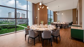 Holiday Inn Luzhou Longjian by IHG