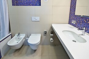S7 Hotel