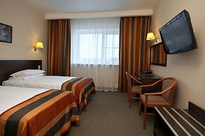 S7 Hotel