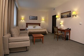S7 Hotel