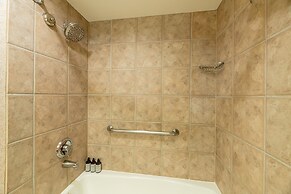 Grand Lodge Condo In The Heart Of Mt Cb 1 Bedroom Condo - No Cleaning 