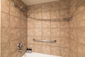 Grand Lodge Condo In The Heart Of Mt Crested Butte 1 Bedroom Condo - N